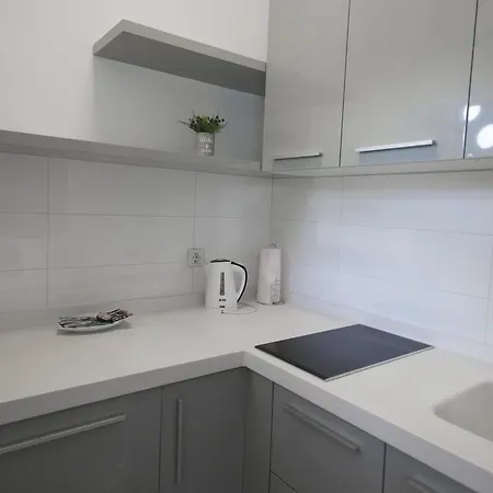 Aria Royal Nusic Apartman *