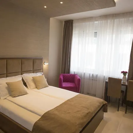 Διαμέρισμα Aria Royal Nusic