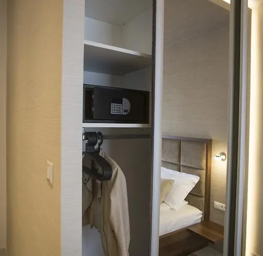 アパート Aria Royal Nusic ベオグラード